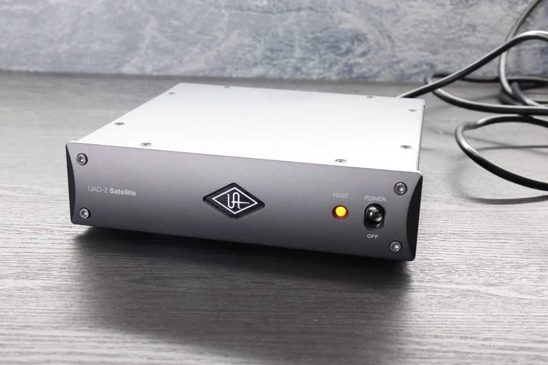 その他 UNIVERSAL AUDIO UAD2 SATELLITE TB3 QUAD