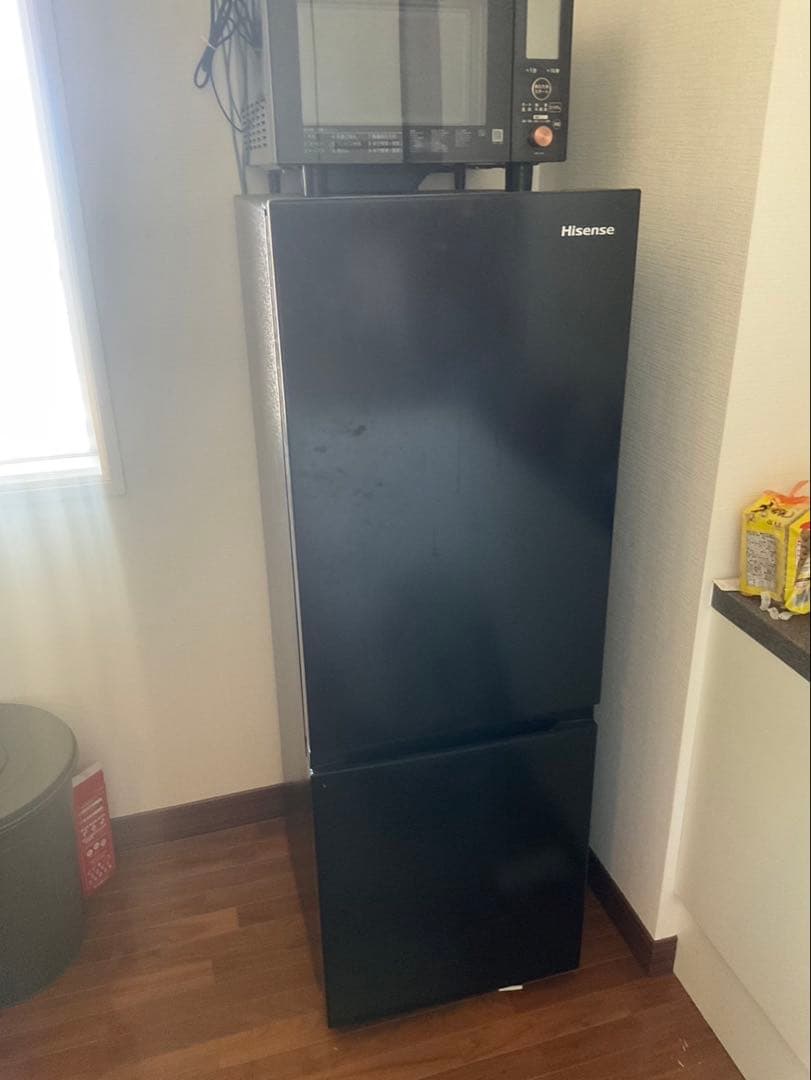 Hisense ブラック冷蔵庫 下冷凍