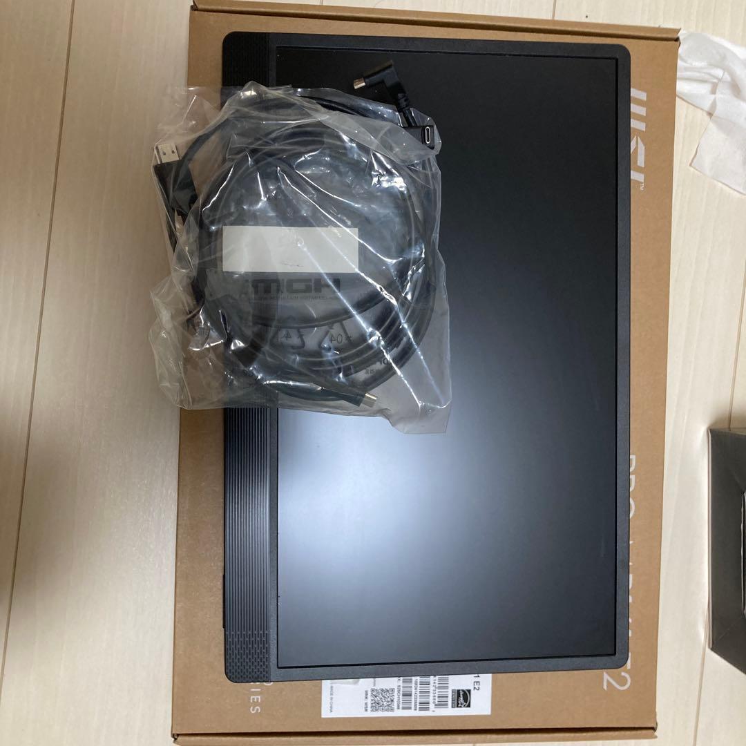 MSI PRO MP161 E2 ディスプレイ 本体