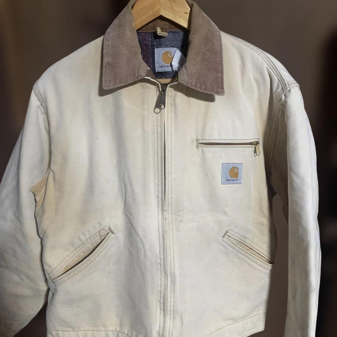 カーハートデトロイトジャケットフェード