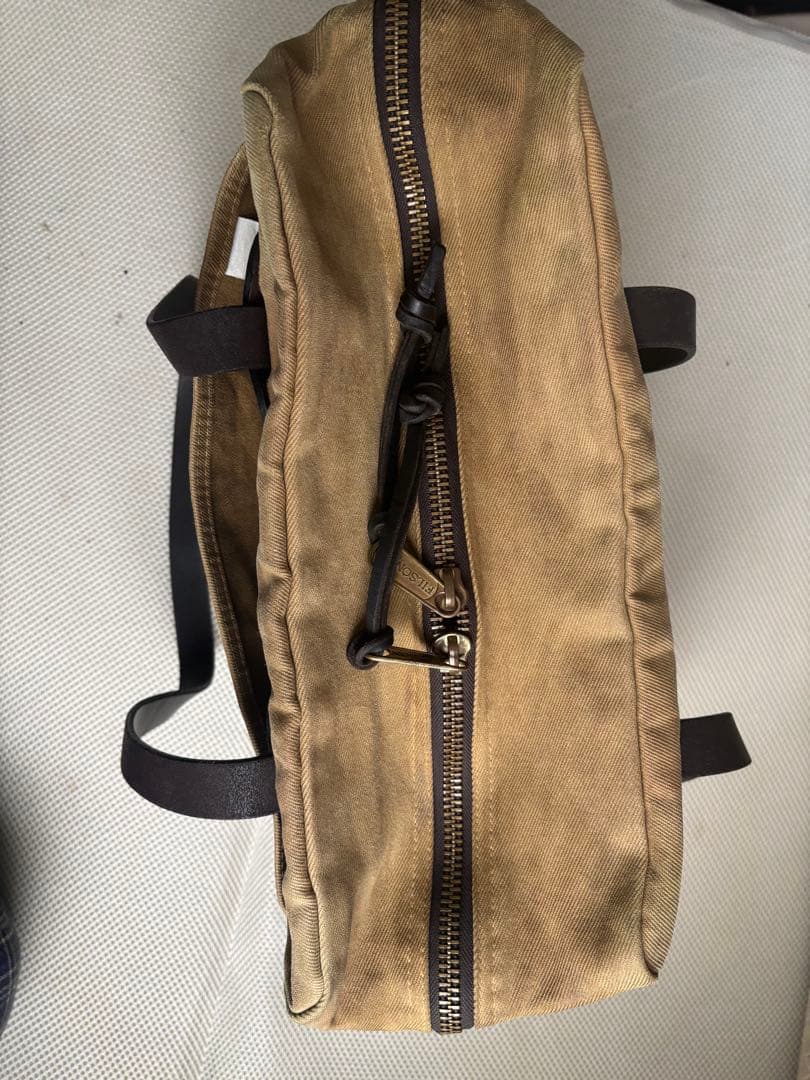 ピ*牧様 ベージュキャンバストートバッグfilson フィルソンラギッドツイル