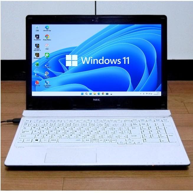 Core i5　SSD メモ8G オフィス付　NEC LaVie ノートパソコン