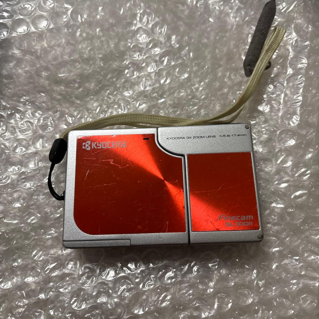 ［動作品］京セラ　デジカメKYOCERA FINECAM SL300R　レッド