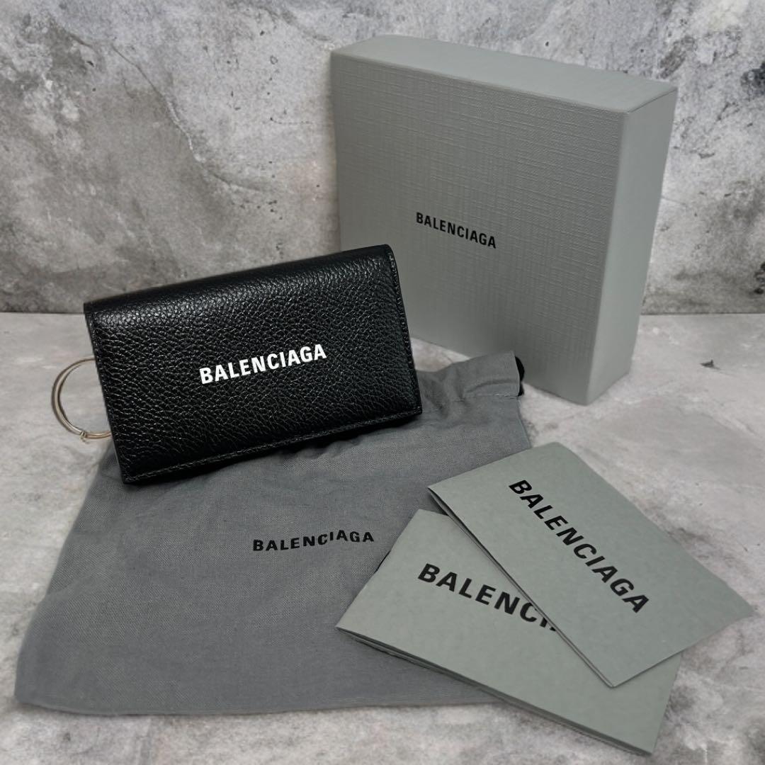 ✨ほぼ未使用品✨BALENCIAGA バレンシアガ エブリデイ　６連キーケース