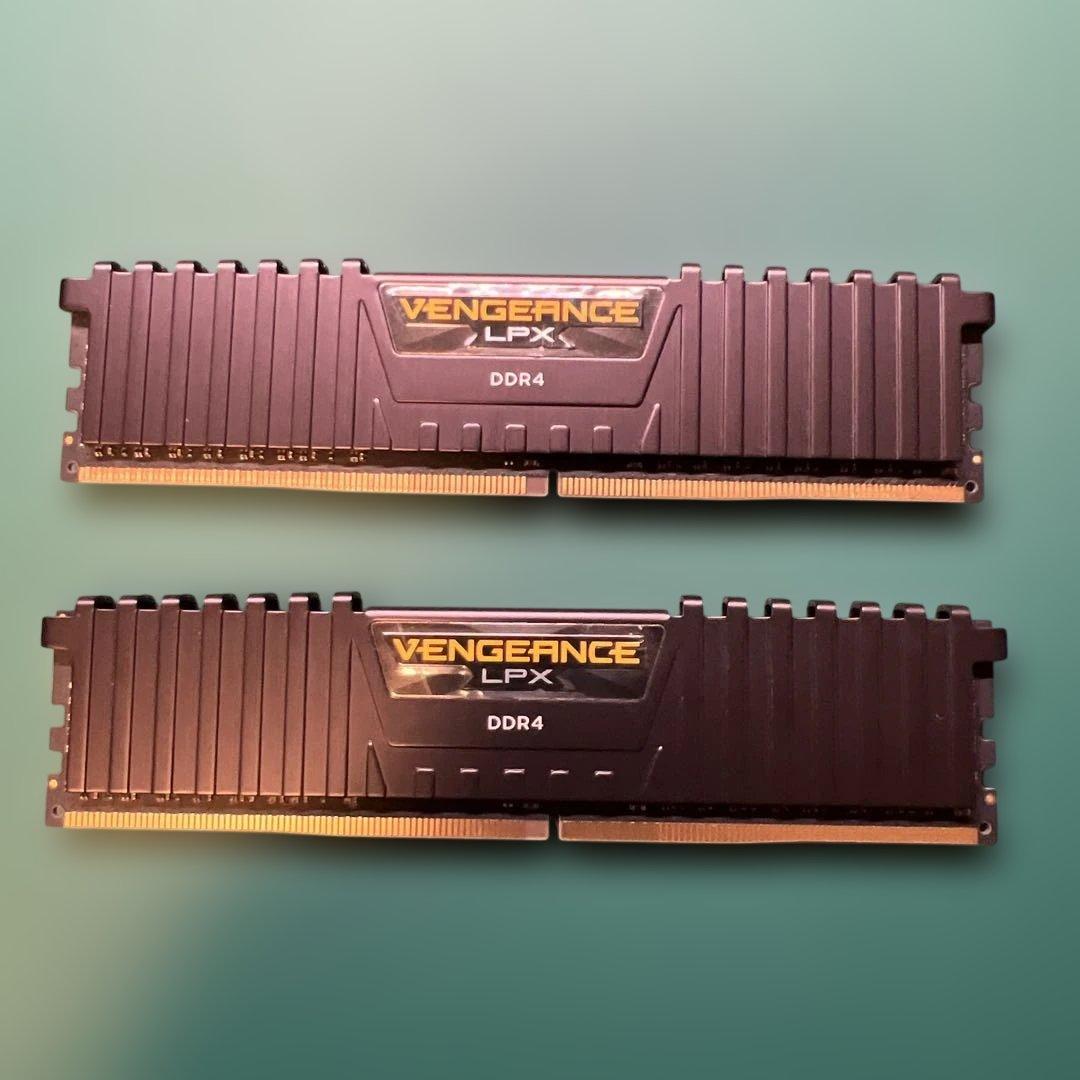 み*ぽ様 Vengeance LPX DDR4 16x2 32gb メモリー