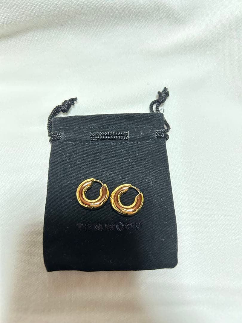 TOM WOOD チャンキーフープスモールピアス　ゴールド