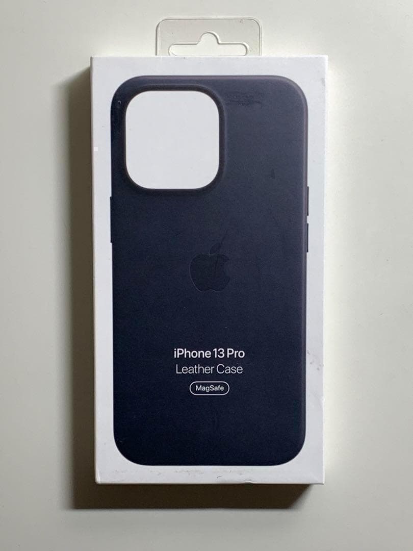 【新品】純正 iPhone 13 Pro レザーケース・ミッドナイト①
