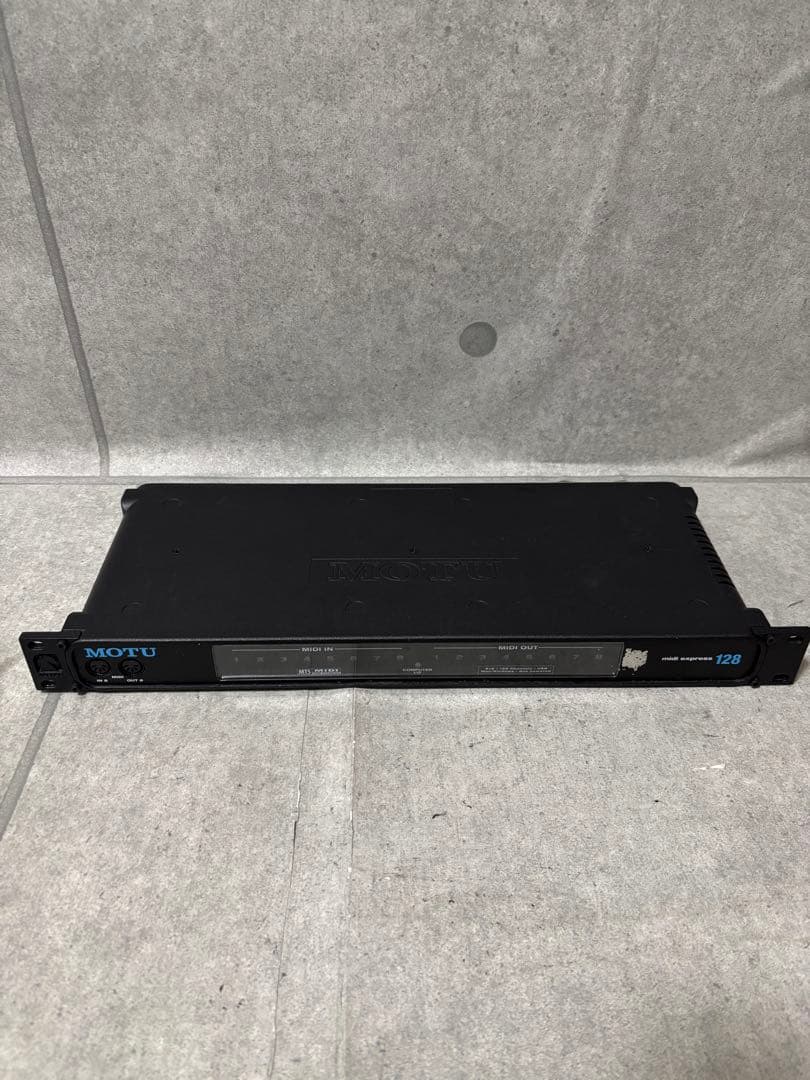 MOTU MIDIEXPRESS128 8in9out midiインターフェイス
