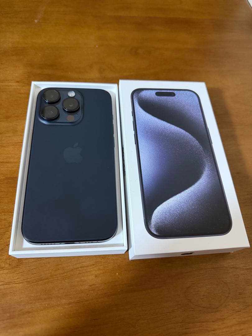 Apple iPhone15Pro ブルーチタニウム 256gb