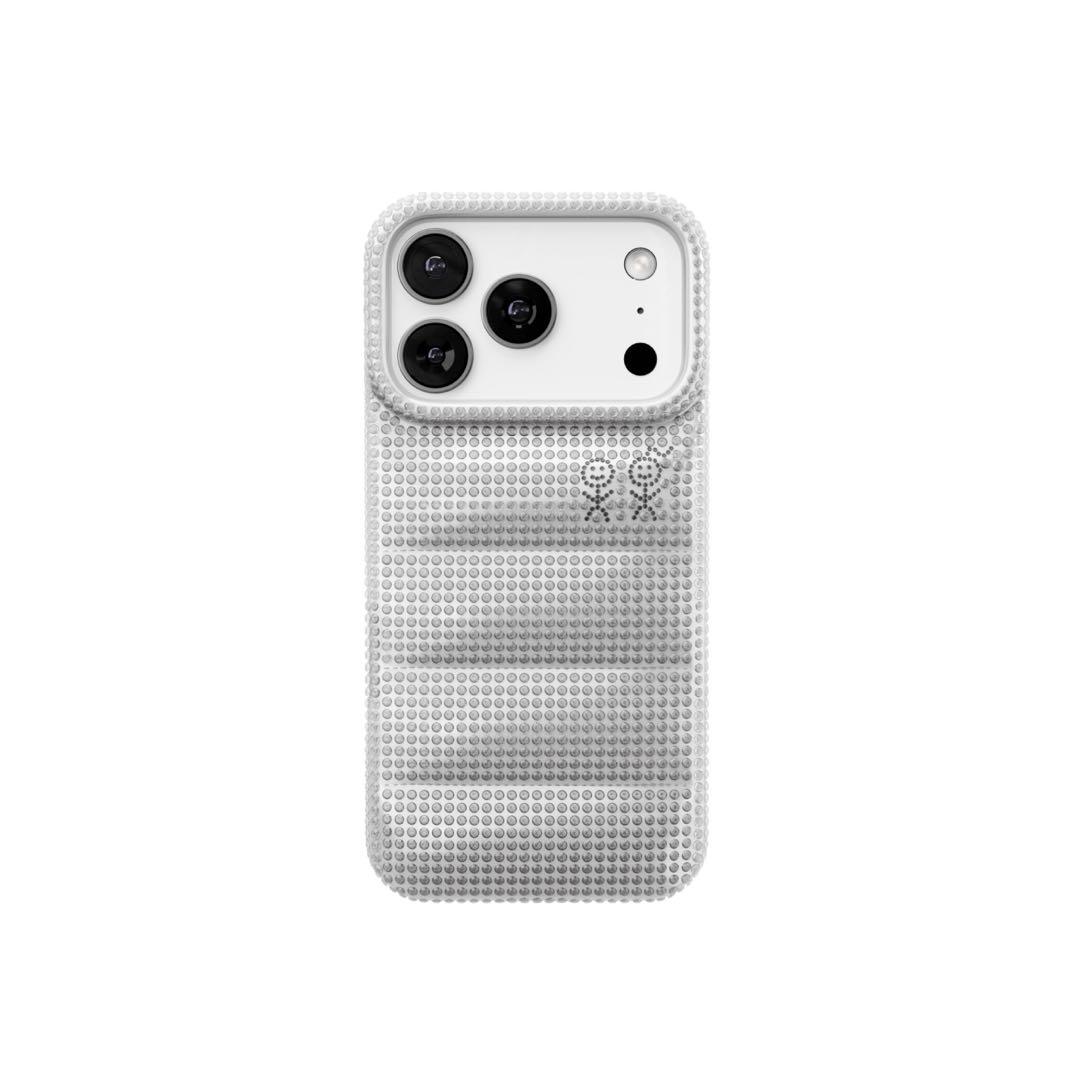 Urban Sophistication iPhone17proケース シルバー