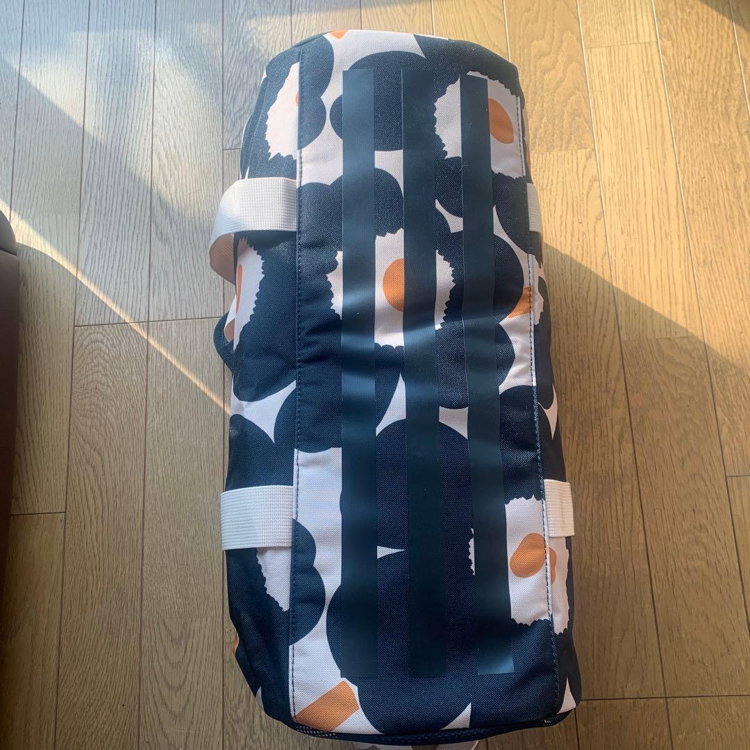 【新品タグ付き】限定品adidas x marimekkoコラボ　ボストンバッグ