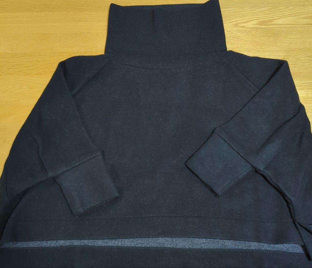 【新品】 コグザビッグスモーク ISABELLA ROLL NECK TOP