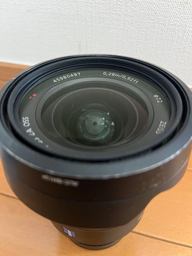 Sony 16-35mm F4 SEL1635Z & 72mmフィルター付き